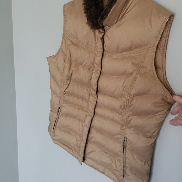 Eddie Bauer Original Quilted Goose Down Puffer Vest Fur Trim Gold Womens… - Picture 13 of 16